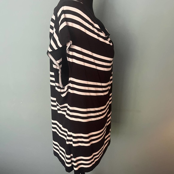 Liz Claiborne Striped Shirt- Petite - Picture 4 of 5